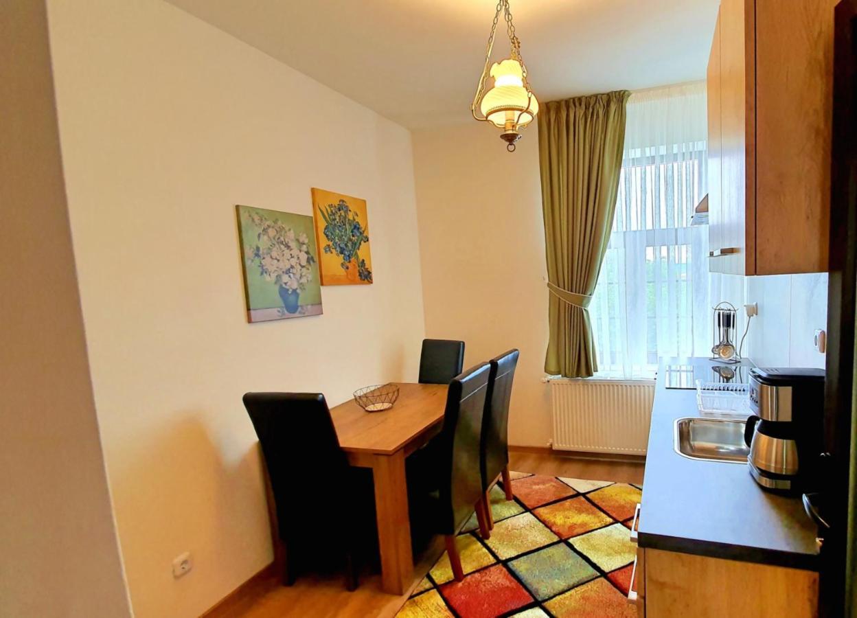 Zur Krone Aparthotel Widdershausen 外观 照片