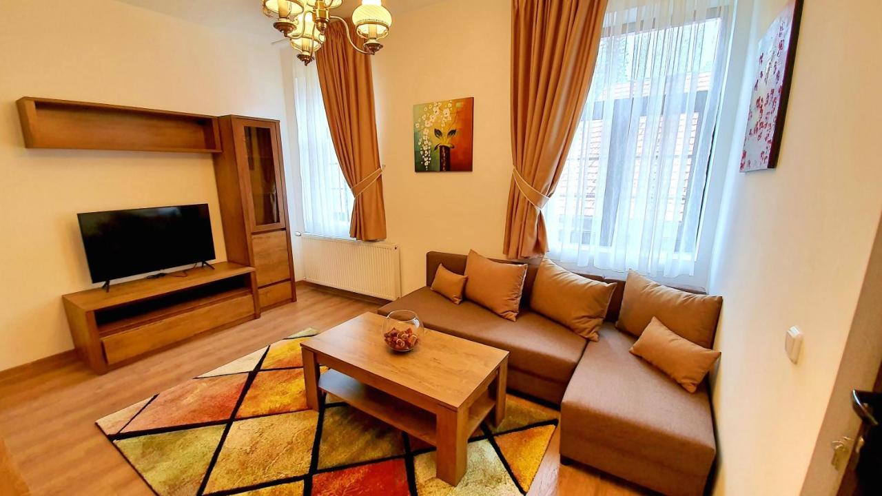 Zur Krone Aparthotel Widdershausen 外观 照片